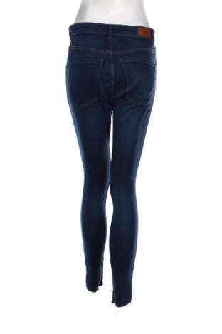 Damskie jeansy Bershka, Rozmiar L, Kolor Niebieski, Cena 78,99 zł