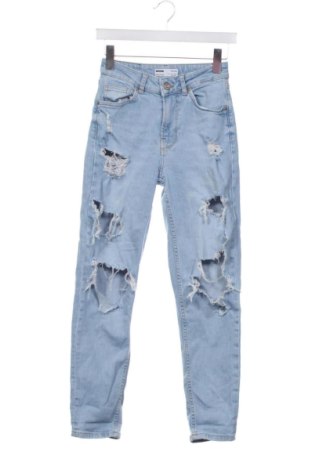 Γυναικείο Τζίν Bershka, Μέγεθος XXS, Χρώμα Μπλέ, Τιμή 15,00 €