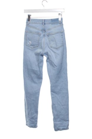 Γυναικείο Τζίν Bershka, Μέγεθος XXS, Χρώμα Μπλέ, Τιμή 15,00 €