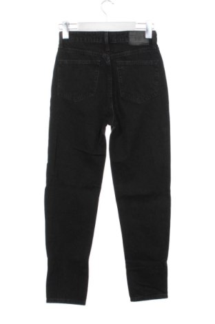 Damskie jeansy Bershka, Rozmiar XS, Kolor Czarny, Cena 80,38 zł