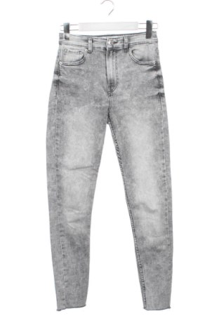 Blugi de femei Bershka, Mărime S, Culoare Gri, Preț 78,99 Lei