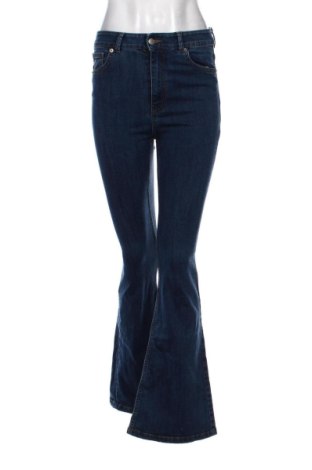 Дамски дънки Bershka, Размер S, Цвят Син, Цена 18,85 €