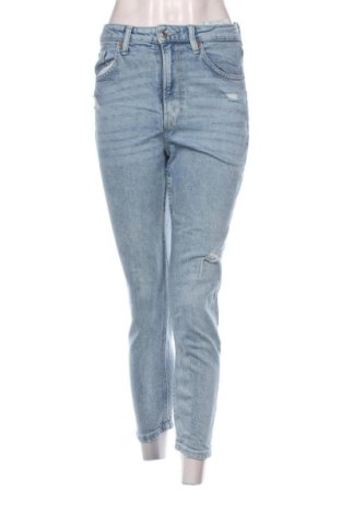 Damskie jeansy Bershka, Rozmiar S, Kolor Niebieski, Cena 80,38 zł