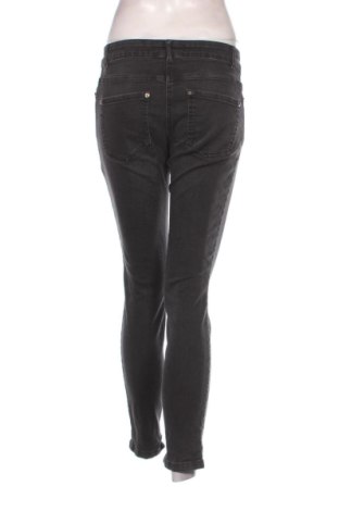 Damen Jeans Betty Barclay, Größe M, Farbe Schwarz, Preis 26,42 €