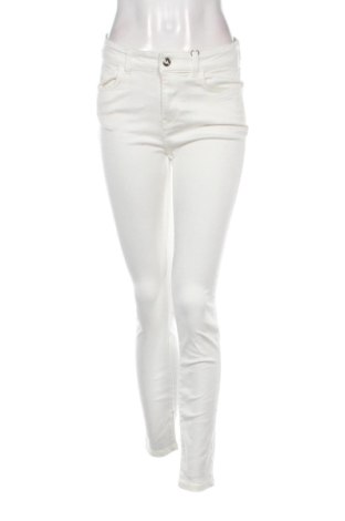 Damen Jeans Blu, Größe M, Farbe Weiß, Preis 48,00 €
