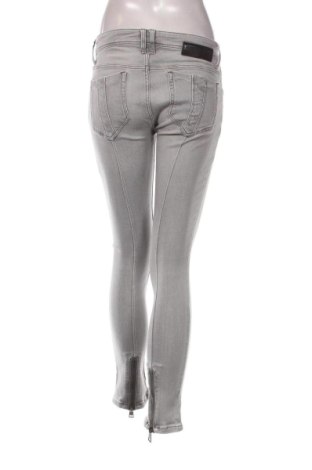 Blugi de femei Burberry Brit, Mărime L, Culoare Gri, Preț 364,93 Lei