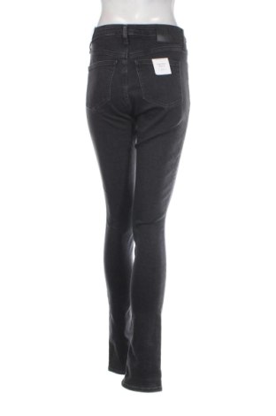 Дамски дънки Calvin Klein Jeans, Размер M, Цвят Черен, Цена 80,78 €