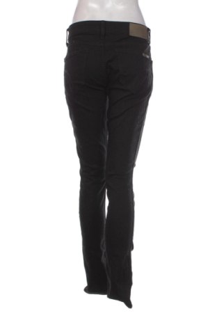 Γυναικείο Τζίν Calvin Klein Jeans, Μέγεθος L, Χρώμα Μαύρο, Τιμή 34,72 €
