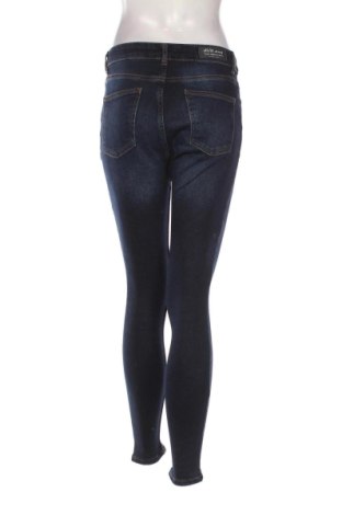 Damen Jeans Dilvin, Größe M, Farbe Blau, Preis 15,00 €