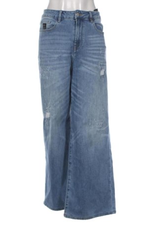 Dámske džínsy  Elias Rumelis, Veľkosť L, Farba Modrá, Cena  64,27 €
