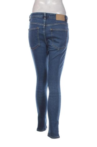 Damskie jeansy H&M, Rozmiar M, Kolor Niebieski, Cena 79,40 zł