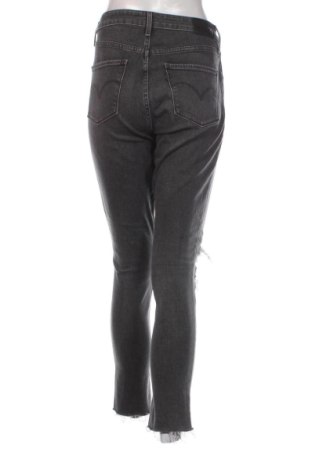 Γυναικείο Τζίν Levi's, Μέγεθος M, Χρώμα Γκρί, Τιμή 38,36 €