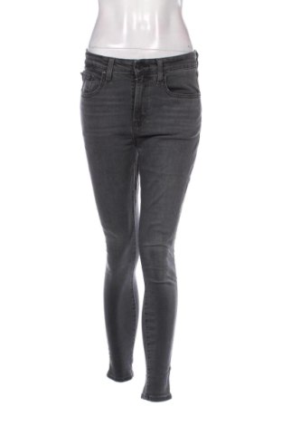 Дамски дънки Levi's, Размер M, Цвят Черен, Цена 29,65 €
