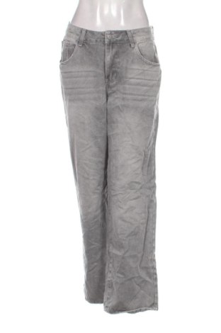 Blugi de femei Unbranded, Mărime M, Culoare Gri, Preț 91,99 Lei