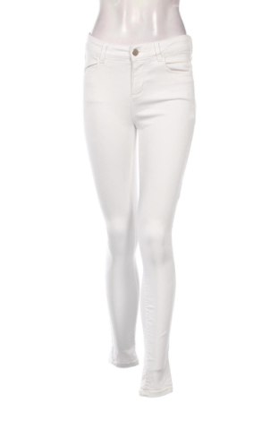Damskie jeansy Oasis, Rozmiar S, Kolor Biały, Cena 112,00 zł