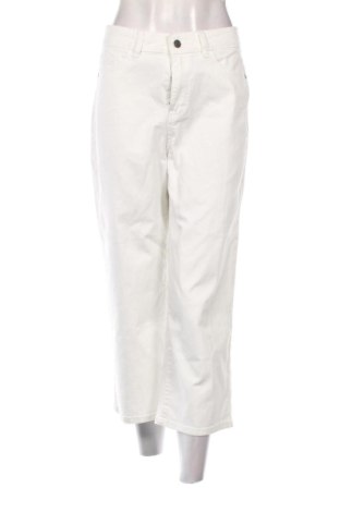Damen Jeans Object, Größe M, Farbe Weiß, Preis 47,57 €