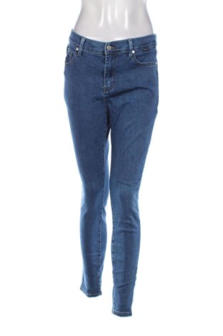 Dámske džínsy  Perfect Jeans By Gina Tricot, Veľkosť M, Farba Modrá, Cena  20,95 €