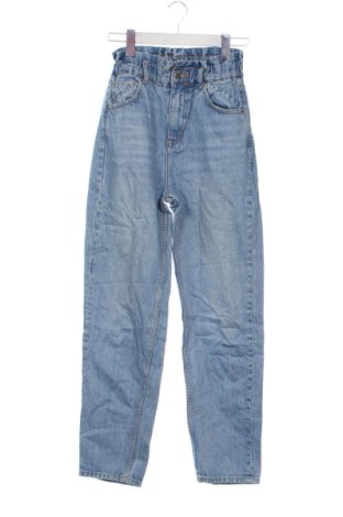 Dámské džíny  Pull&Bear, Velikost XS, Barva Modrá, Cena  439,00 Kč