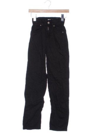 Dámske džínsy  Pull&Bear, Veľkosť XS, Farba Čierna, Cena  17,95 €
