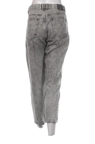 Dámske džínsy  Pull&Bear, Veľkosť L, Farba Sivá, Cena  17,95 €