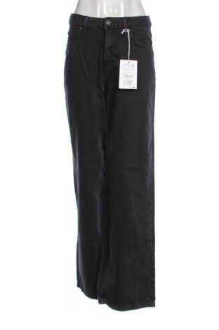Dámské džíny  Pull&Bear, Velikost S, Barva Šedá, Cena  669,00 Kč