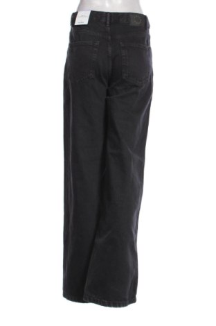 Dámské džíny  Pull&Bear, Velikost S, Barva Šedá, Cena  669,00 Kč