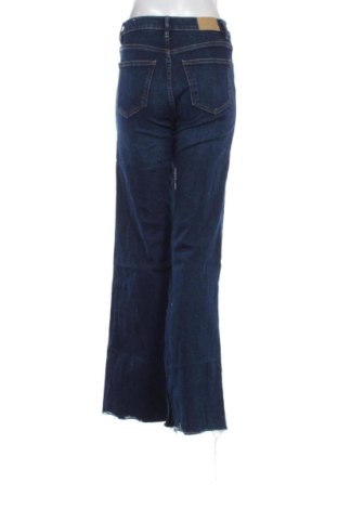 Дамски дънки Pull&Bear, Размер S, Цвят Син, Цена 24,03 €