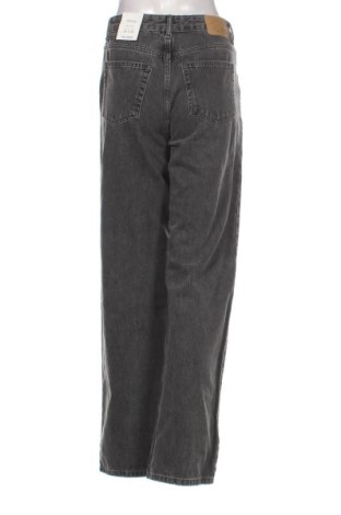 Dámske džínsy  Pull&Bear, Veľkosť S, Farba Čierna, Cena  27,95 €