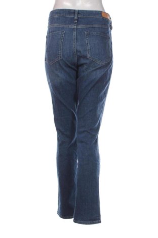 Damskie jeansy S.Oliver, Rozmiar XL, Kolor Niebieski, Cena 112,53 zł