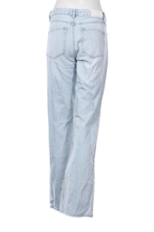 Dámske džínsy  Stradivarius, Veľkosť S, Farba Modrá, Cena  17,95 €