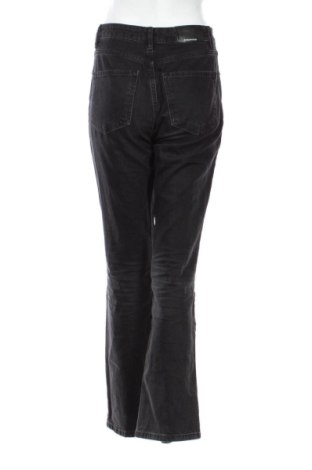 Damskie jeansy Stradivarius, Rozmiar S, Kolor Czarny, Cena 80,38 zł