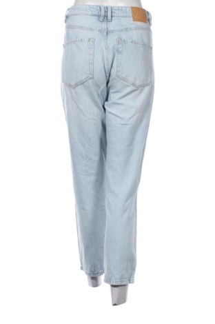 Дамски дънки Stradivarius, Размер M, Цвят Син, Цена 14,74 €