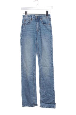 Blugi de femei Stradivarius, Mărime XXS, Culoare Albastru, Preț 91,99 Lei