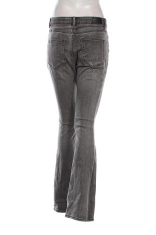 Дамски дънки Vero Moda, Размер L, Цвят Сив, Цена 17,89 €