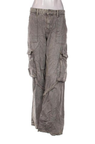 Blugi de femei Zara, Mărime XL, Culoare Gri, Preț 85,99 Lei
