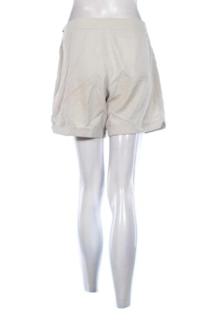 Női rövidnadrág Adidas, Méret M, Szín Bézs, Ár 11 209 Ft
