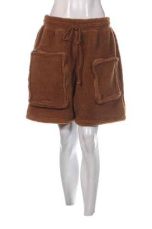 Дамски къс панталон Adidas, Размер M, Цвят Кафяв, Цена 56,24 €