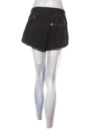 Pantaloni scurți de femei Adidas By Stella McCartney, Mărime M, Culoare Negru, Preț 127,93 Lei