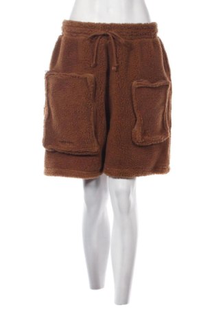 Дамски къс панталон Adidas x Ivy Park, Размер M, Цвят Кафяв, Цена 56,24 €