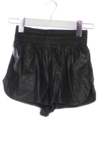 Дамски къс панталон Bershka, Размер XXS, Цвят Черен, Цена 10,00 €