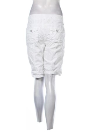 Pantaloni scurți de femei Esprit, Mărime XL, Culoare Alb, Preț 88,62 Lei