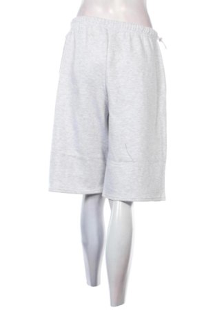Damen Shorts Fb Sister, Größe M, Farbe Grau, Preis 8,06 €