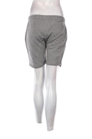 Damen Shorts Fred Mello, Größe M, Farbe Grau, Preis 46,63 €