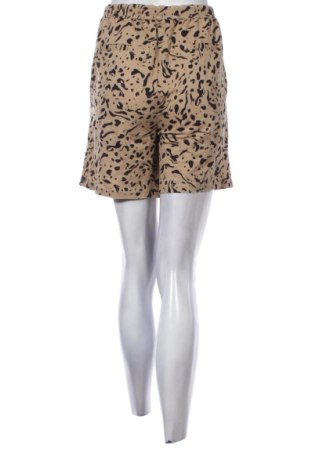 Pantaloni scurți de femei Garcia, Mărime L, Culoare Multicolor, Preț 107,99 Lei