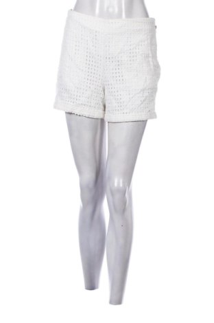 Pantaloni scurți de femei H&M, Mărime S, Culoare Alb, Preț 60,99 Lei