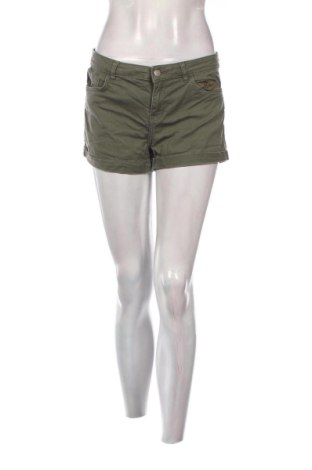 Damskie szorty H&M, Rozmiar M, Kolor Zielony, Cena 83,06 zł