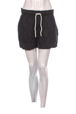 Pantaloni scurți de femei H&M, Mărime S, Culoare Gri, Preț 98,99 Lei