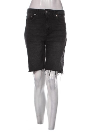 Pantaloni scurți de femei H&M, Mărime M, Culoare Negru, Preț 52,13 Lei