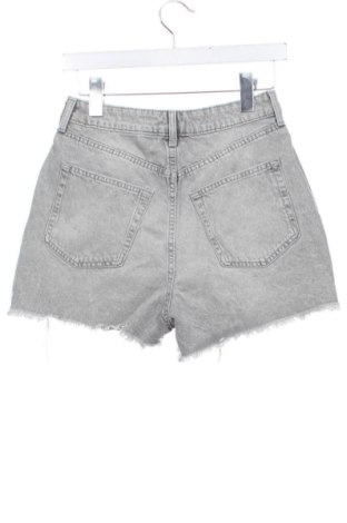 Damen Shorts H&M Divided, Größe M, Farbe Grau, Preis € 12,99
