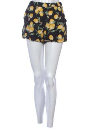 Pantaloni scurți de femei H&M Divided, Mărime S, Culoare Multicolor, Preț 50,59 Lei